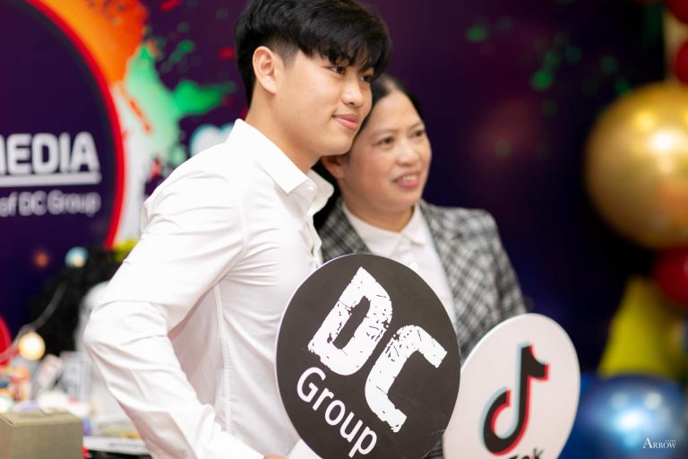 Nguyễn Minh Trường Vlog - Hot Tiktoker duyên dáng thu hút triệu view