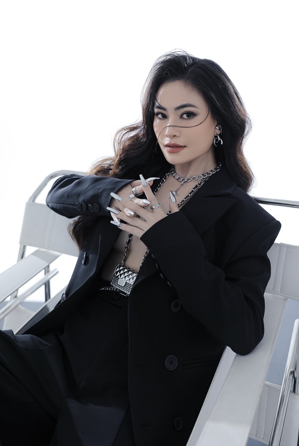 Những nỗ lực trong sự nghiệp của nữ doanh nhân