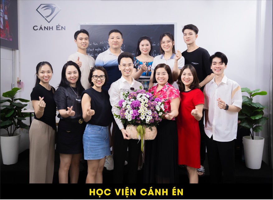 Thầy giáo Phan Tư và lớp học dành cho chủ doanh nghiệp