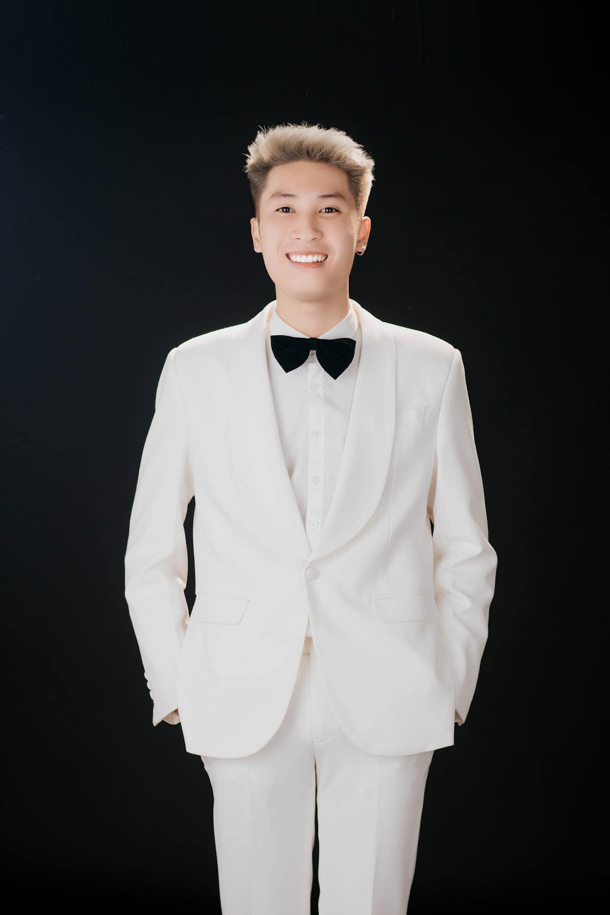 Phong cách lịch lãm của chàng trai trẻ