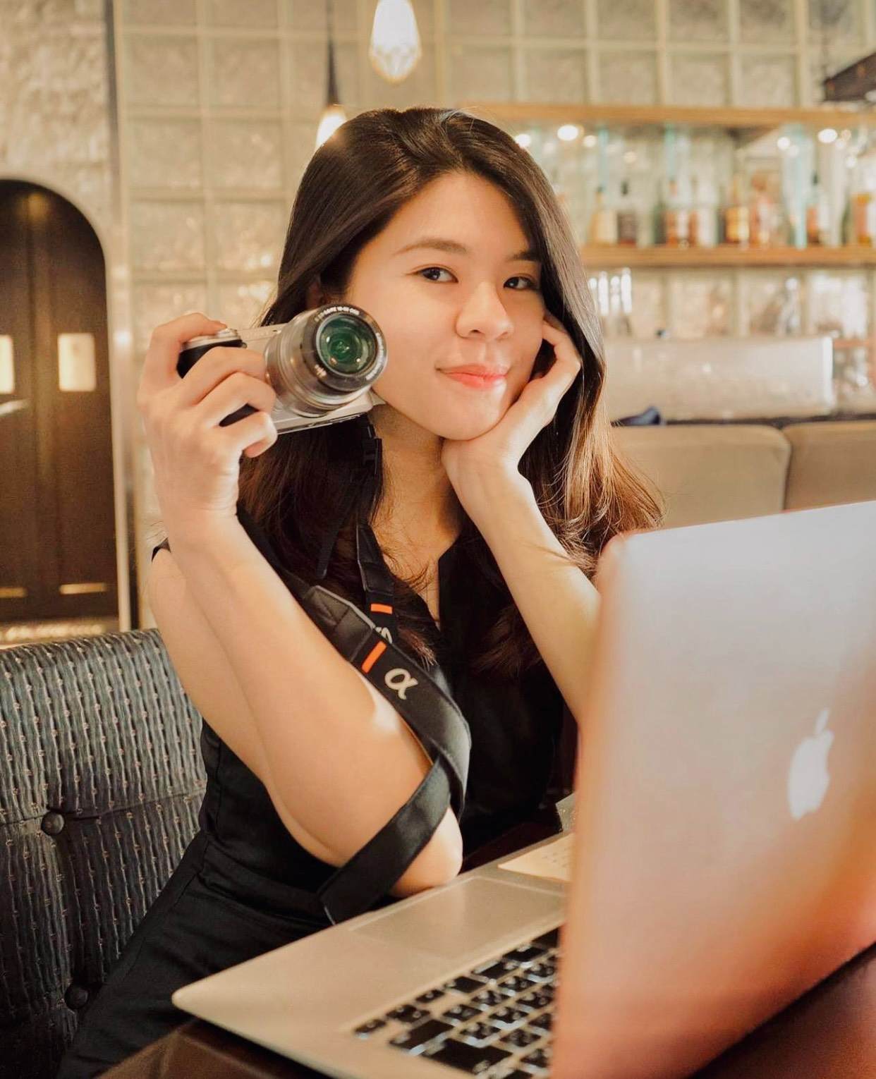 Cô gái đầy mạnh mẽ