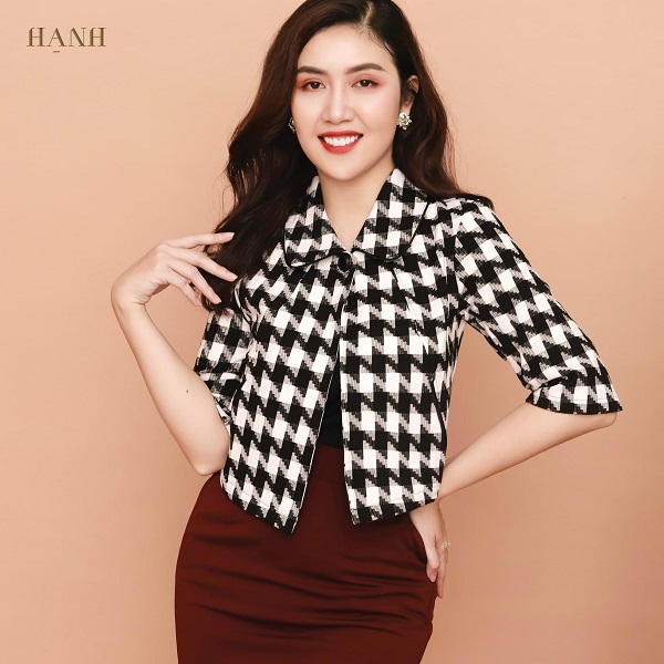 Model Bích Nga và những “trái ngọt”