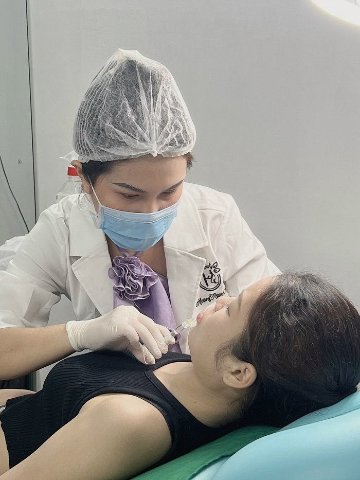 Đào tạo thẩm mỹ chuyên nghiệp, chi tiết cho từng học viên
